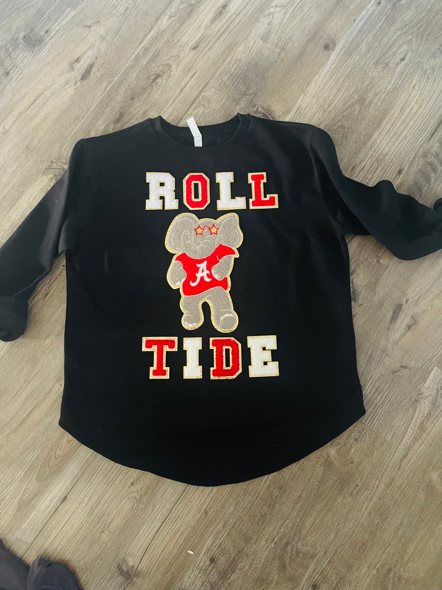 Chenille Patch Roll Tide Big AL Sweatshirt