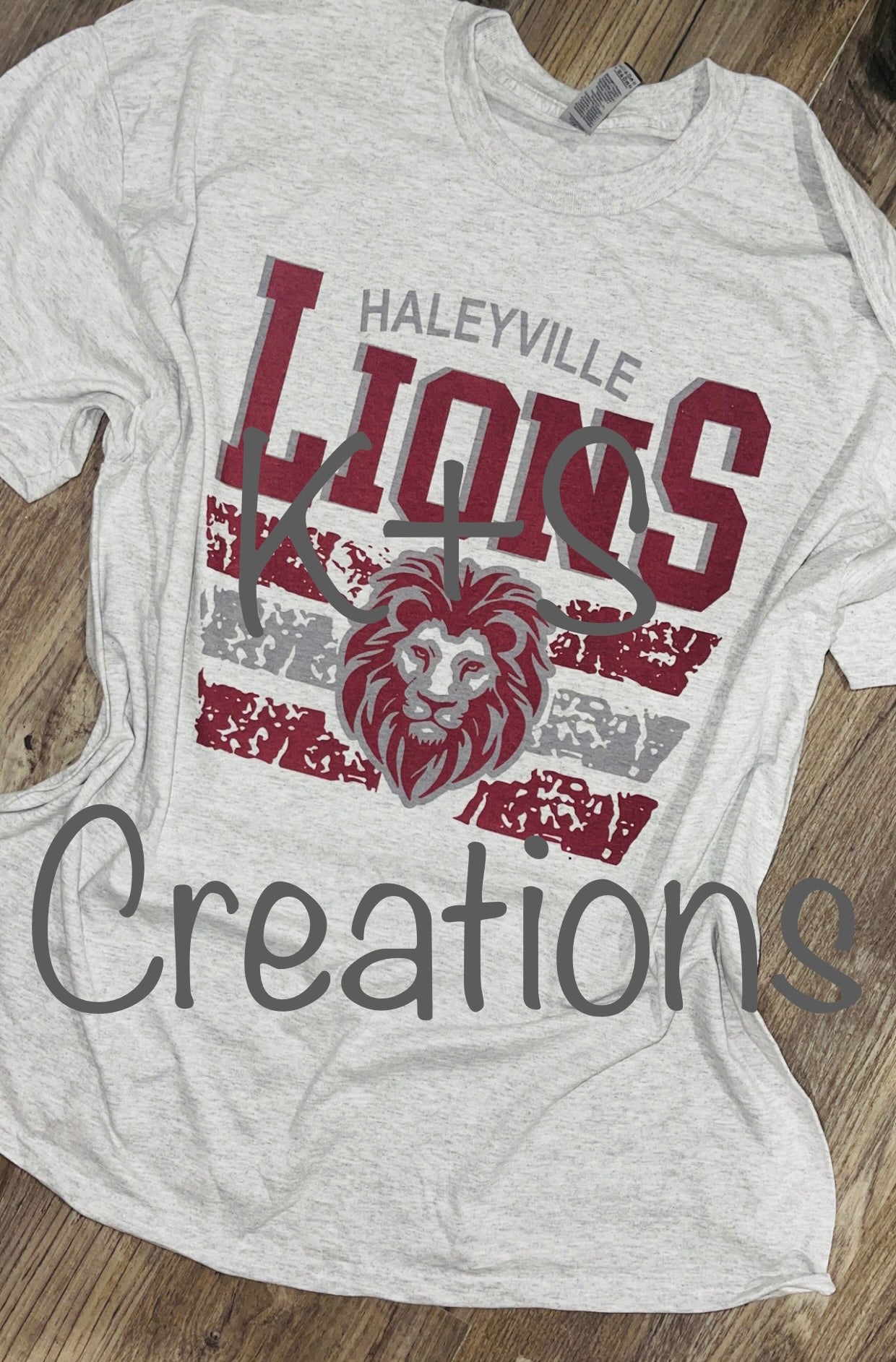 Custom retro Haleyville Lions distressed mascot